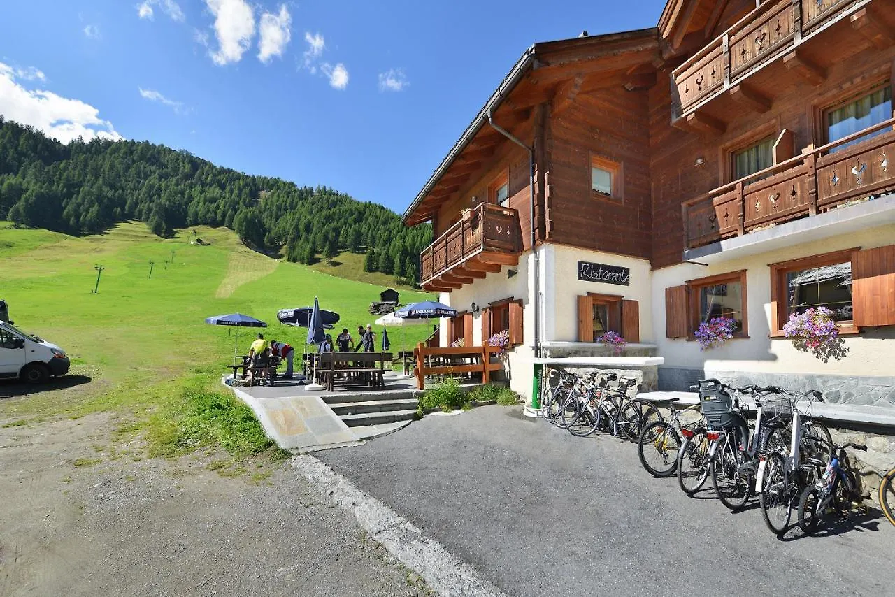 Hotel San Giovanni Livigno 3*,